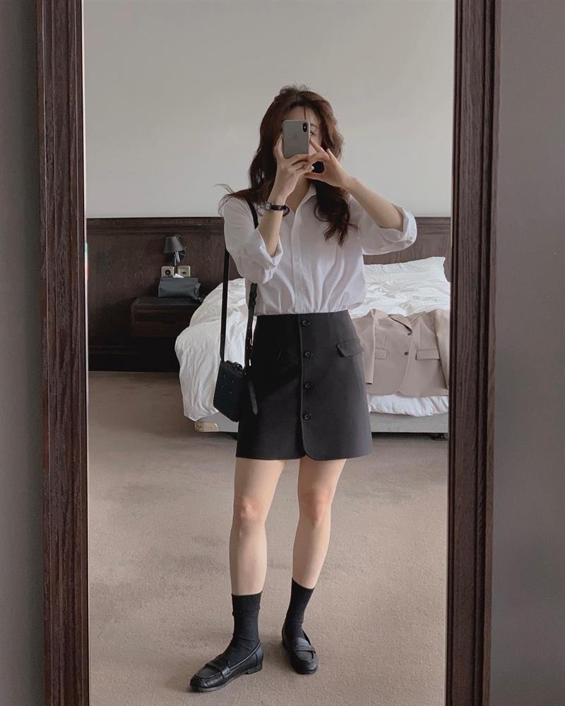 Có những cách diện sơ mi đơn giản mà cực tinh tế, nàng chưa biết thì phải học ngay-12