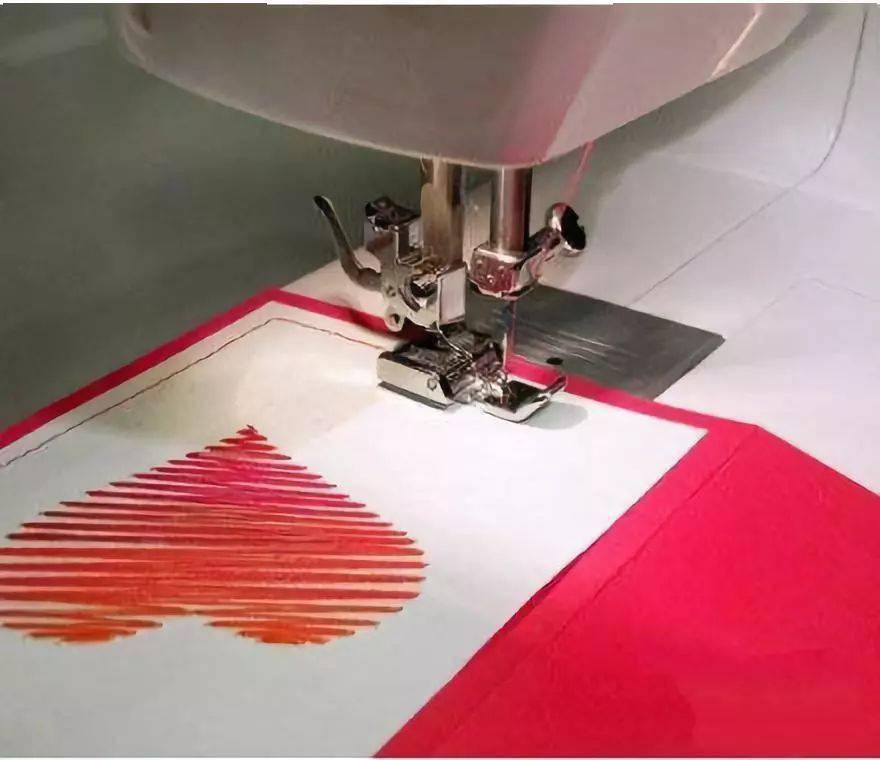 Hướng dẫn bé làm thiệp tặng mẹ ngày 8/3 đơn giản, phù hợp với từng độ tuổi-16