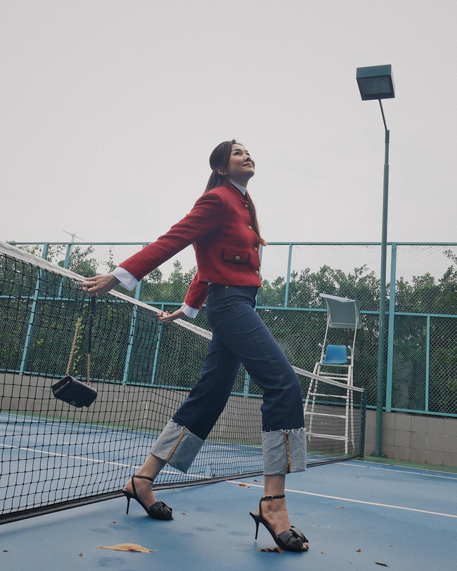 Càng gần 40 tuổi, Phạm Thanh Hằng càng mặc quần jeans đẹp đỉnh cao-2