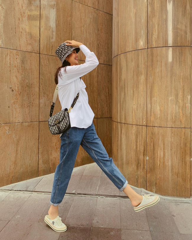 Càng gần 40 tuổi, Phạm Thanh Hằng càng mặc quần jeans đẹp đỉnh cao-9