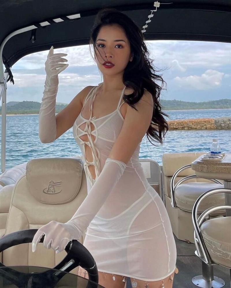 Kể từ ngày enjoy cái moment này, Chi Pu ngày càng chuộng phong cách hở bạo của gái Tây-4