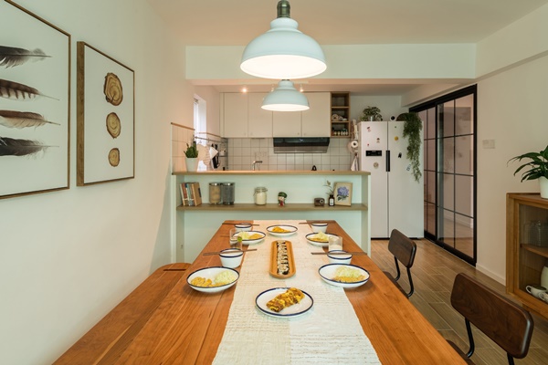 Cặp vợ chồng trẻ thiết kế không gian sống hiện đại với&nbsp;gác xép xinh xắn, đọc sách hay xem phim đều lý tưởng-4