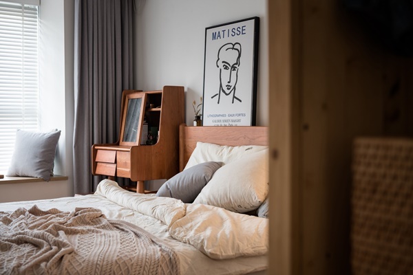 Cặp vợ chồng trẻ thiết kế không gian sống hiện đại với&nbsp;gác xép xinh xắn, đọc sách hay xem phim đều lý tưởng-12