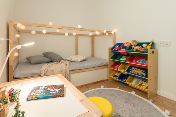 Cặp vợ chồng trẻ thiết kế không gian sống hiện đại với&nbsp;gác xép xinh xắn, đọc sách hay xem phim đều lý tưởng-14