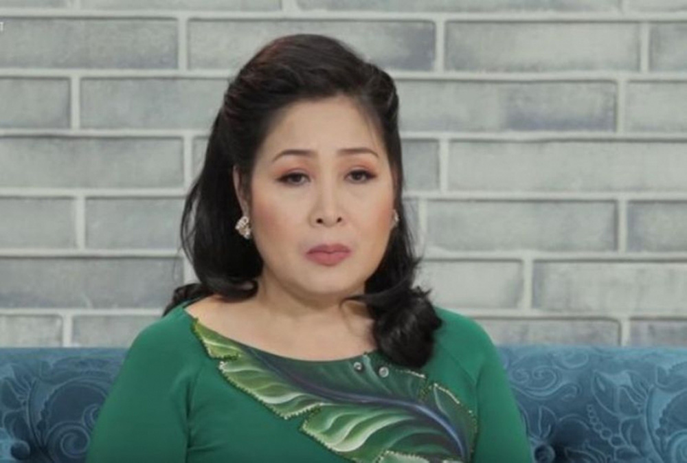 Tuổi xế chiều của NSND Hồng Vân: Sao hạng A showbiz điêu đứng vì một clip ghi âm-3