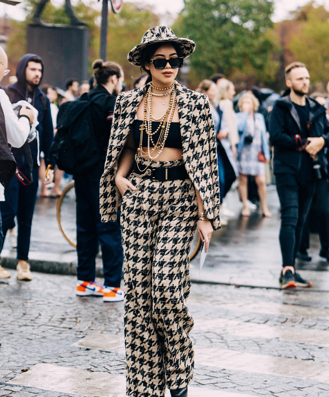 Rich kid Tiên Nguyễn có một kiểu quần bảo bối giúp kéo chân dài như siêu mẫu-6