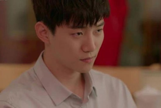 Mất ăn mất ngủ vì nợ chị gái 2 tỷ nhiều năm chưa trả được, nghe lời gợi ý của vợ mà tôi bật khóc không nói thành lời
