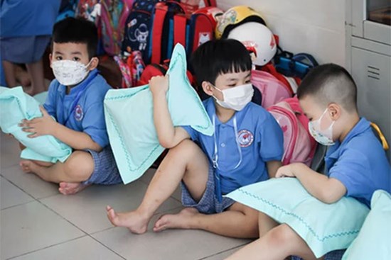 F0 tăng nhanh, nhiều nơi cho học sinh dừng đến trường