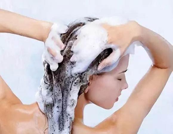 Tác dụng bất ngờ của việc thêm muối vào bia, cứ 10 người thì 9 người không biết có tác dụng gì, nhưng ai đã từng sử dụng đều nói rằng tốt-4