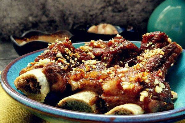 Sườn heo nướng bằng nồi chiên không dầu ăn cực thơm và mùi vị không kém nhà hàng-1