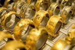 Không dám mua vàng vì giá chạm mốc 74 triệu đồng/lượng-2