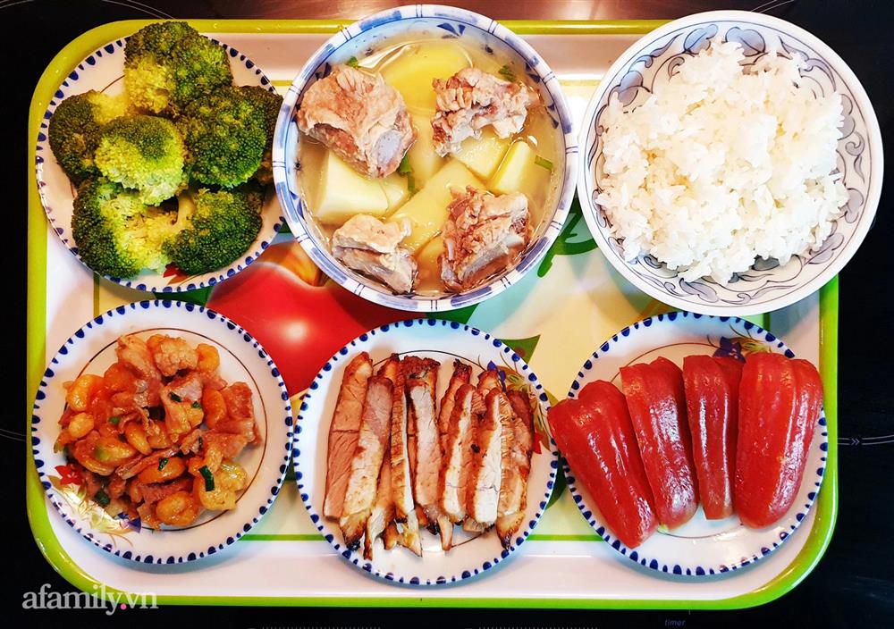 Nịnh vợ đẻ 3 đứa đi, cả thế giới để anh lo, chồng nấu cơm cữ siêu ngon khiến dân tình trầm trồ đẻ luôn 10 đứa cũng được-3