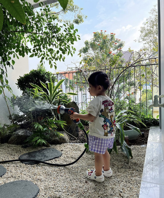 Bên trong biệt thự bề thế của Cường Đô La có gì, riêng khu ái nữ vui chơi đã cực khủng?-5