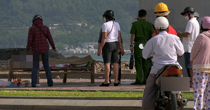 Clip: Hiện trường người đàn ông nhảy cầu Thuận Phước tự tử dù đã được thuyết phục và về nhà-1