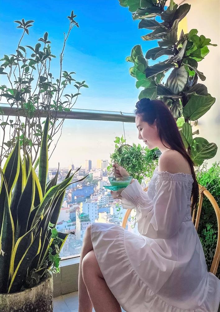 Khám phá không gian sống nên thơ trong căn hộ cao cấp của MC VTV Mai Ngọc-6