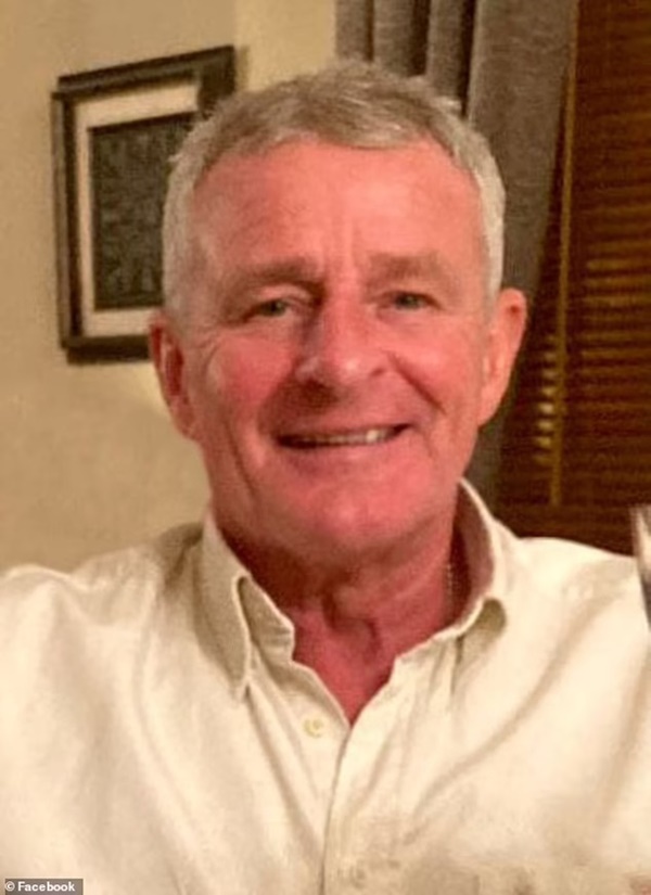 Người đàn ông mới mua vé số thì ngã gãy cổ chết, vài ngày sau con gái chết lặng khi mở phong bì thư màu vàng và câu nói như điềm báo-1