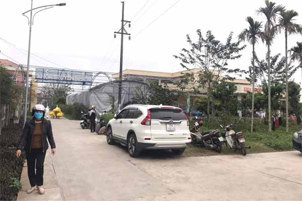 Nam thanh niên bị bắt tại trận hành động đáng xấu hổ trong ngày 8/3-2