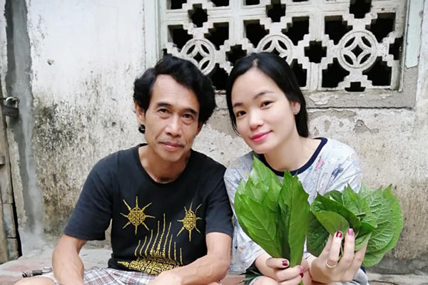 Vợ trẻ kém 25 tuổi của NSƯT Phú Đôn: Xinh xắn, được chồng cưng chiều, yêu thương-2