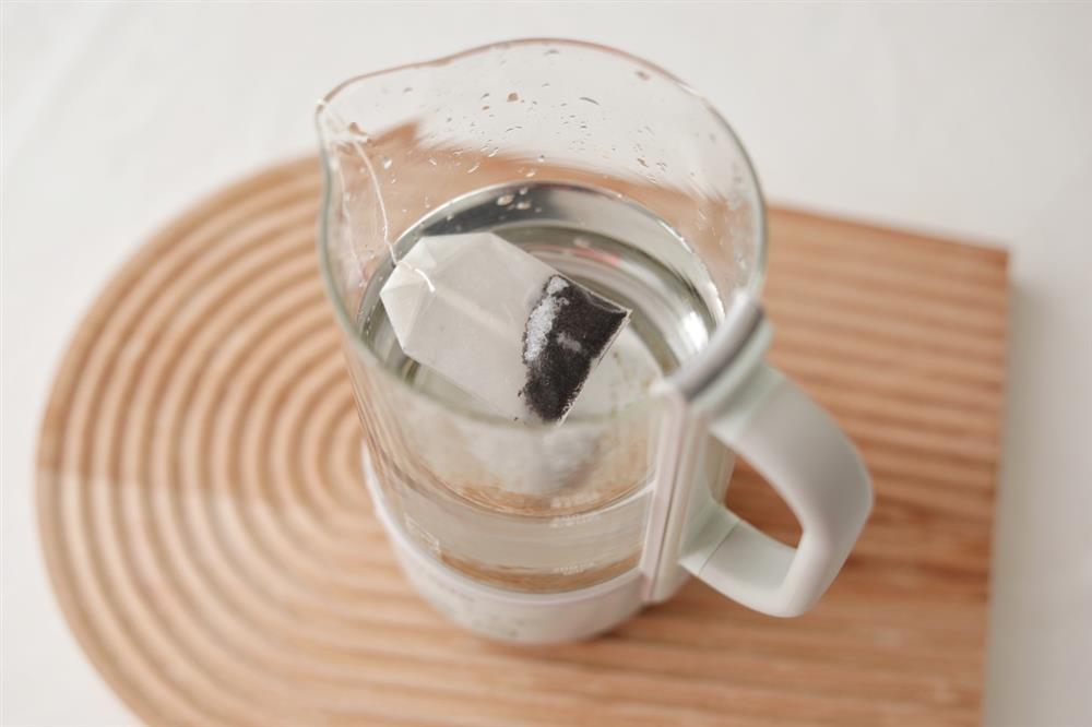 Tối nào cũng uống loại trà này, tôi ngủ ngon hơn hẳn mà da dẻ căng mượt, bị ho thì cực nhanh khỏi!-1