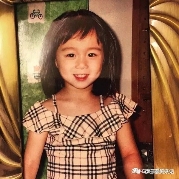 Con gái út đi lùi mới về đích” của vua sòng bài Macau: 12 tuổi được cha tặng dinh thự, sống sang chảnh hơn công chúa, visual lại còn như idol-1