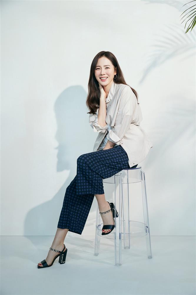 Đây là lý do Son Ye Jin mặc quần ống rộng không hợp, diện skinny jeans kén dáng lại đẹp xuất sắc-2