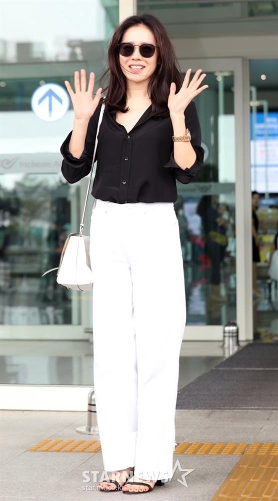 Đây là lý do Son Ye Jin mặc quần ống rộng không hợp, diện skinny jeans kén dáng lại đẹp xuất sắc-3