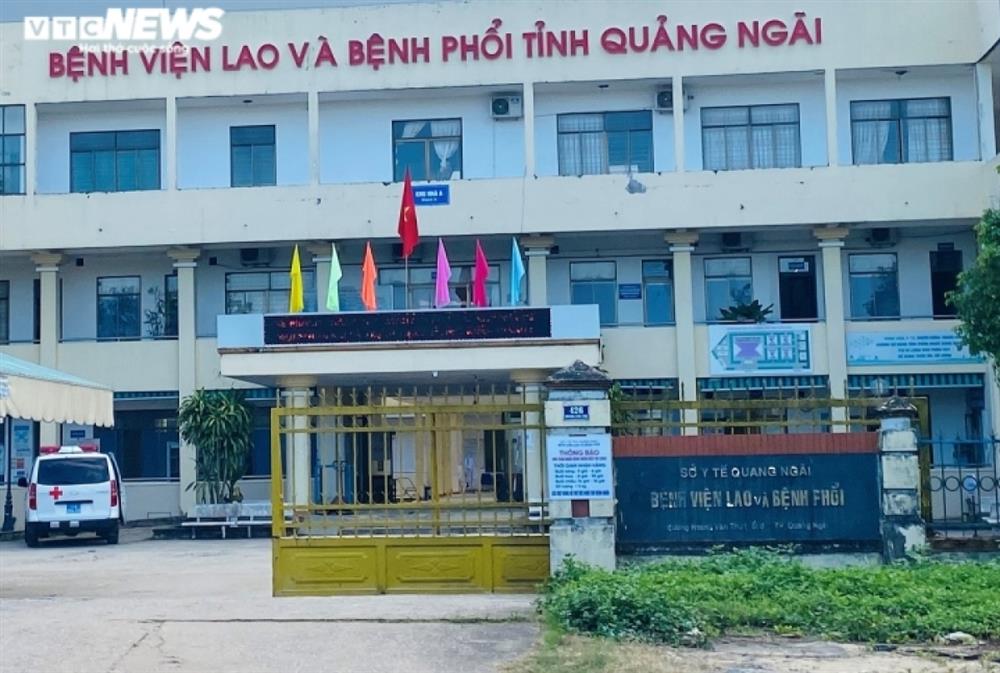 Thân nhân người chết vì COVID-19 chịu phí mai táng cắt cổ, còng lưng trả nợ-2