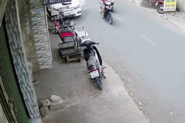 Đại ca” 18 tuổi cầm đầu nhóm đàn em 13 tuổi chuyên trộm xe máy liên tỉnh-4