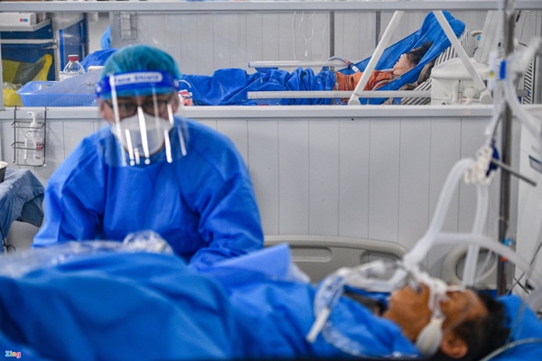 F0 nặng và tử vong tại bệnh viện điều trị Covid-19 Hà Nội giảm mạnh-10