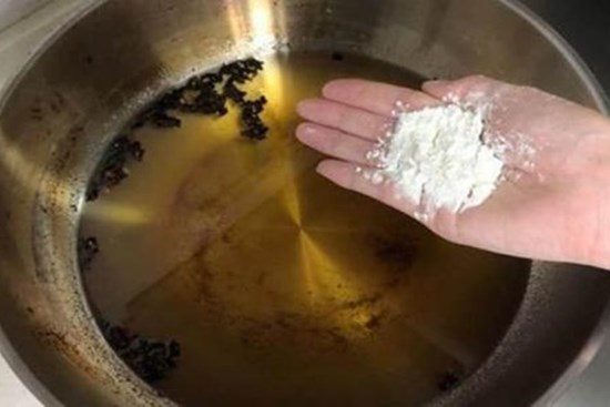 Thật tiếc khi phải vứt bỏ dầu thừa từ đồ chiên? Dạy bạn một mẹo nhỏ, dầu cũ ngay lập tức trở thành 'dầu mới', thiết thực