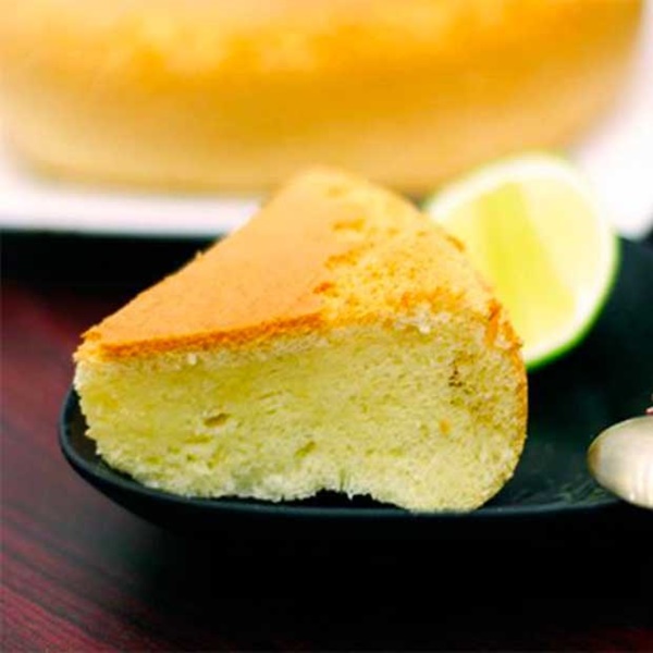 Biết cách làm này, bánh bông lan truyền thống sẽ thơm ngon, hấp dẫn không thua gì ngoài tiệm-2