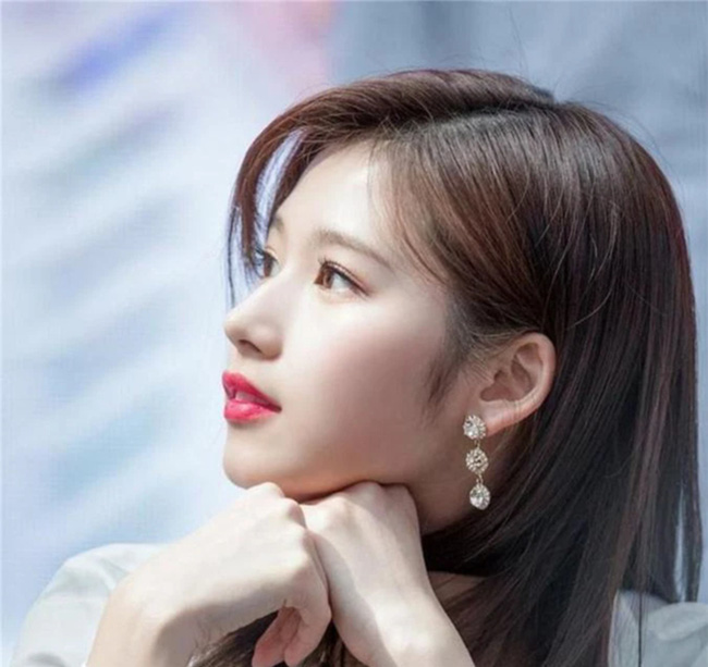 Muốn biết phụ nữ nào giàu sang quyền quý cứ nhìn vào những đặc điểm này, kiểm tra xem có khi bạn sở hữu đủ!-3