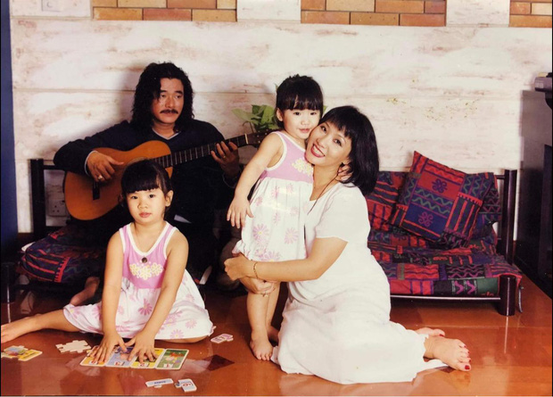 Ái nữ nhà cặp đôi huyền thoại Cẩm Vân - Khắc Triệu phục hồi kỳ diệu sau tai nạn ô tô kinh hoàng, đứng hát chung sân khấu với bố mẹ cực ngọt ngào-1