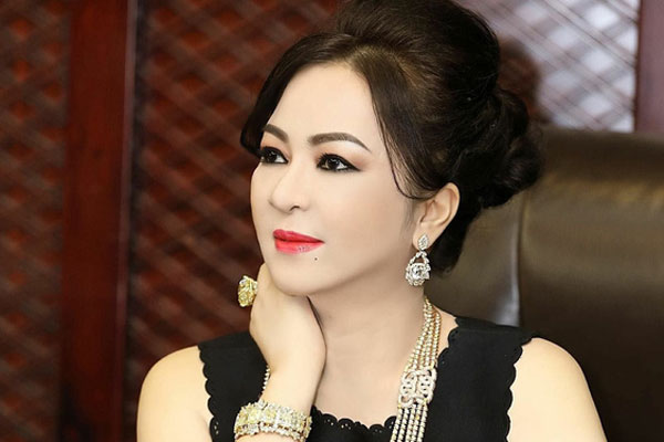 Diễn biến nóng vụ ca sĩ Vy Oanh tố cáo bà Nguyễn Phương Hằng-1