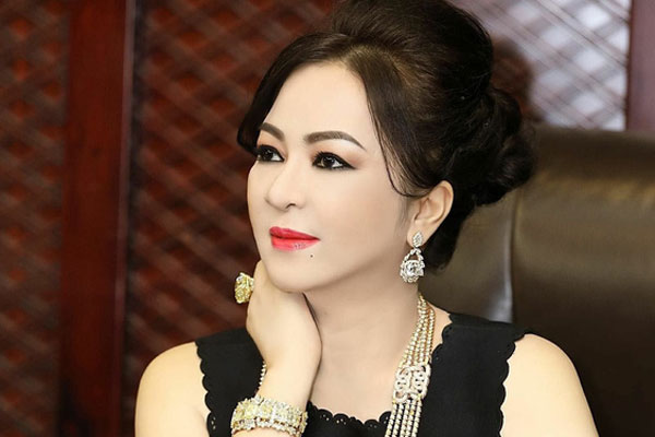 Diễn biến nóng vụ ca sĩ Vy Oanh tố cáo bà Nguyễn Phương Hằng-1