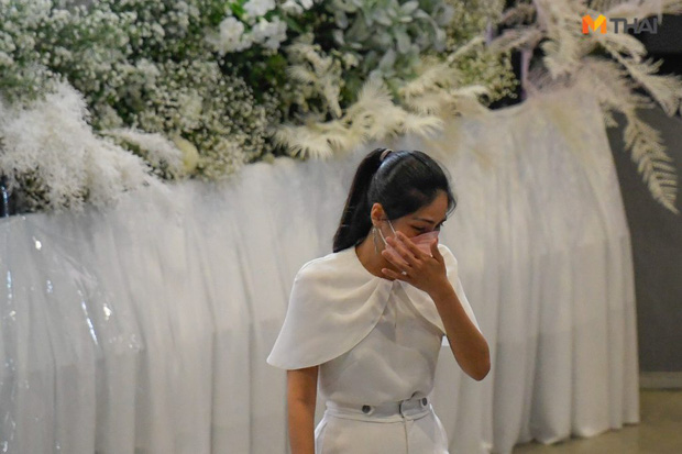 Quản lý đáng nghi lần đầu viết tâm thư gửi nữ diễn viên Chiếc Lá Bay sau lễ tưởng niệm, dư luận bức xúc đỉnh điểm-6