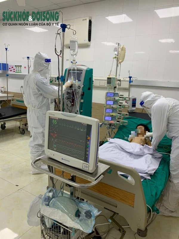 Hải Phòng: Bệnh nhi hơn 2 tuổi nhiễm SARS-CoV-2 sốt cao không hạ nhập viện đã nguy kịch-1