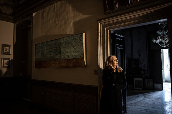 Cuộc đời hồng nhan bạc phận của Công nương Hoàng gia Italy: Bị con chồng kết tội mưu sát, về già vẫn phải làm 1 việc tưởng chỉ có trên phim-4