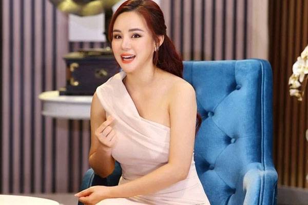 Vy Oanh nói gì sau khi đơn tố cáo bà Phương Hằng bị tạm đình chỉ giải quyết?-1