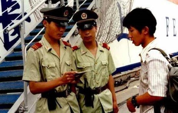 Bà nông dân phát hiện đầu heo khi làm đồng, hé lộ thảm án liên hoàn cướp đi 24 mạng người, danh tính kẻ thủ ác gây phẫn nộ-6