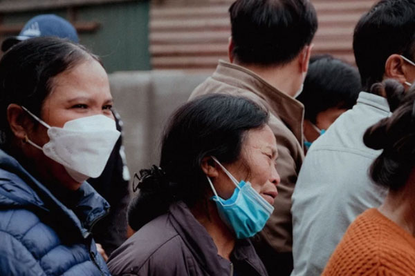 Bé gái bị đóng đinh vào đầu kết thúc cuộc đời trong sự hối hận của mẹ-3