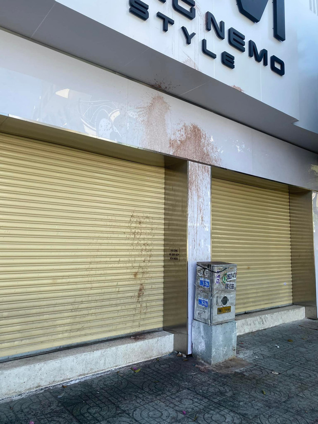 Trang Nemo tiếp tục bị tạt mắm tôm đợt 3 ở shop thời trang, lùm xùm xô xát với người của phía Trần My vẫn chưa dứt điểm?-4