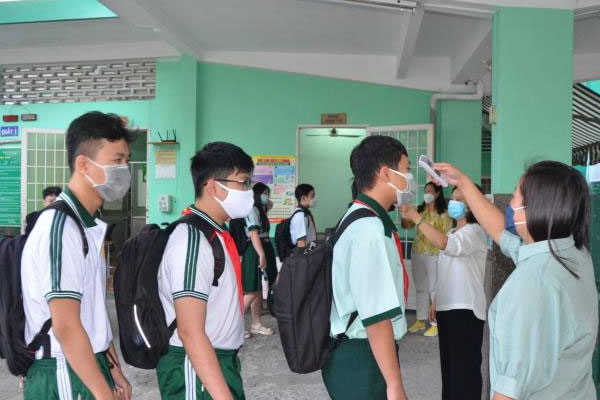 Sóng F0 tấn công trường học: Kiểm tra, đánh giá thế nào cho công bằng?-2