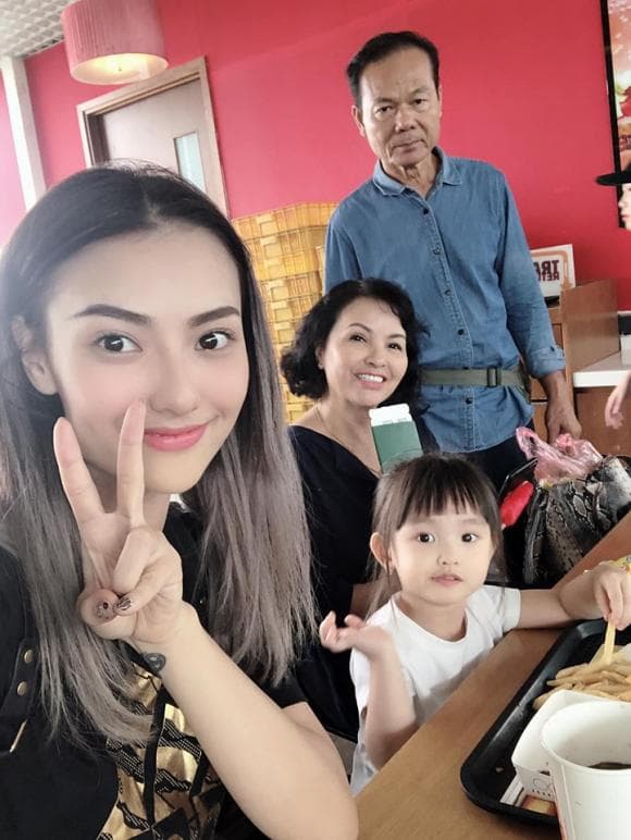 Gia đình người mẫu Hồng Quế rao bán nhà-6