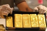 Giá vàng hôm nay 15/3: Vàng lao dốc, dài hạn có thể lên 100 triệu đồng/lượng-2