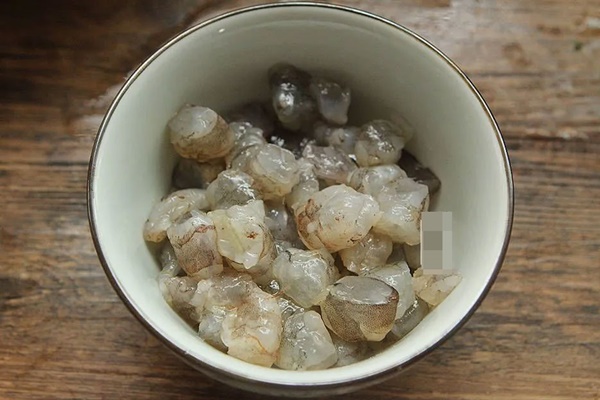 Cơm nguội đừng lãng phí bỏ đi, mang đi rang cùng với loại quả này ăn chua ngọt cực ngon, người lớn và trẻ em đều thích mê-5