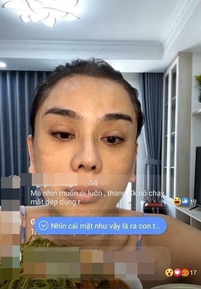 Lâm Khánh Chi lộ mặt mộc trên sóng livestream, dân mạng đồng loạt chê vừa xấu vừa già-1