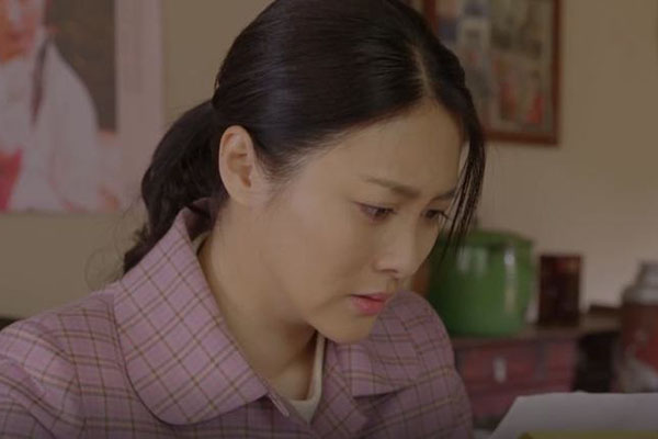 Mang thai 6 tháng, đi khám thai một mình, thấy một anh chồng cúi xuống làm điều này, tôi mới hiểu được ý nghĩa của hôn nhân-7