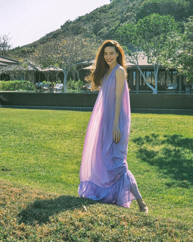 Hà Hồ đúng là bà chúa diện váy hai dây, tìm đỏ mắt không thấy set nào xấu-9