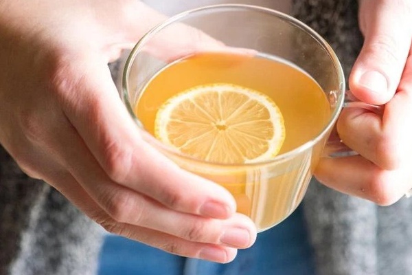 F0 sáng ngủ dậy uống 1 cốc nước này sẽ tăng sức đề kháng, tốt cho việc phục hồi: Nhưng có 4 nhóm người lại không nên dùng-2